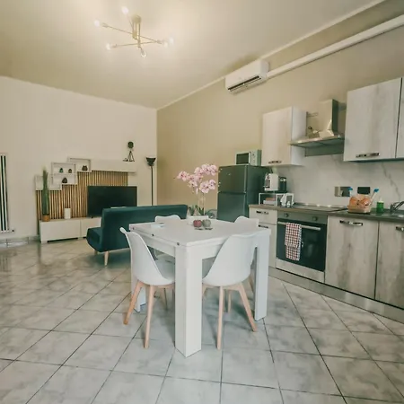 Dimora Marse - Indipendente Con Area Esterna Privata - 1 Minuto Tangenziale Sud 公寓 蒙卡列里